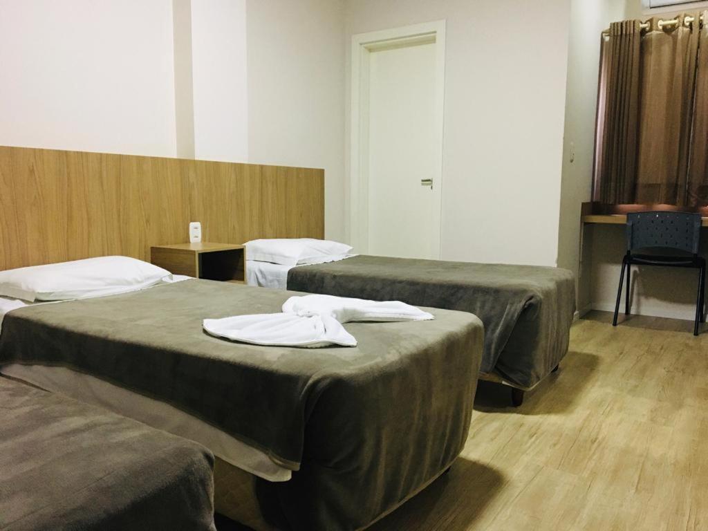 Hotel Paris Куритибанос Екстериор снимка